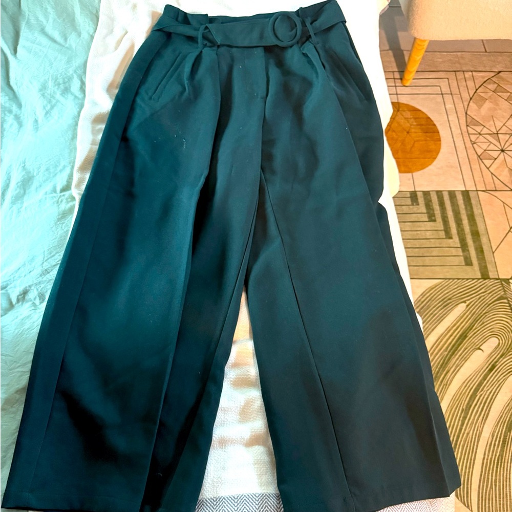 Nordstrom Dress Pants. Gorgeous green and only worn twice!